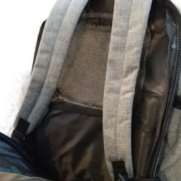 CheckMate Checkpoint Friendly Computer Bag - Picture 4 of 5